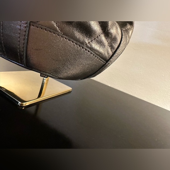 BURBERRY Calfskin Quilted Beaton Gunmetal - Picture 5 of 15